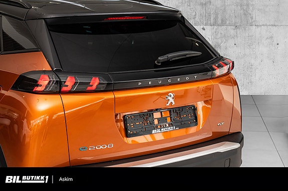 Peugeot e-2008 6 of 25