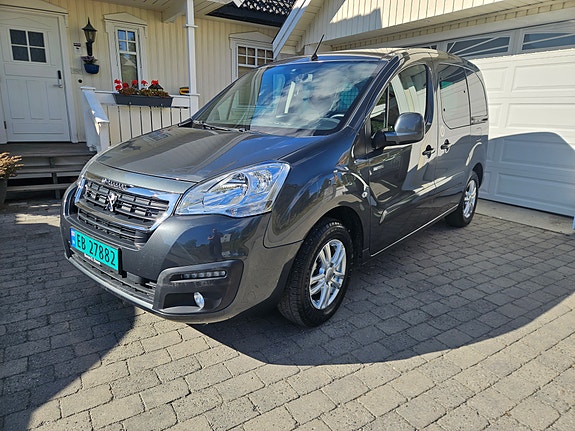 Peugeot e-Partner 3 of 26