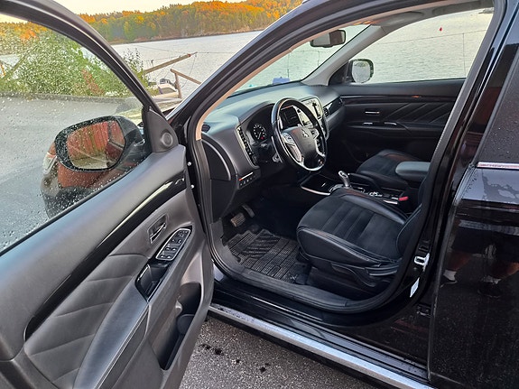 Mitsubishi Outlander 9 of 13