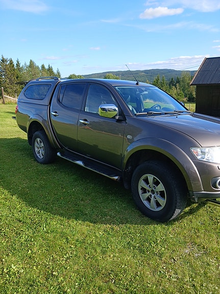 Mitsubishi L200 6 of 12