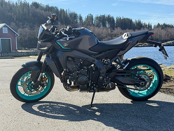 Yamaha MT-09 9 of 11
