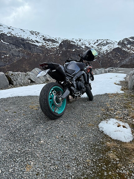 Yamaha MT-09 6 of 11
