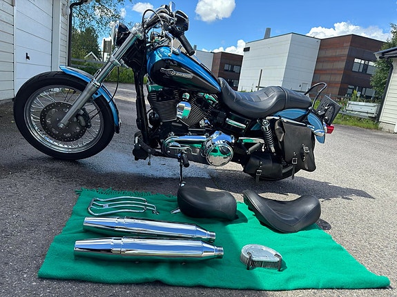 Harley-Davidson FXDC Dyna Super Glide Custom 22 of 22