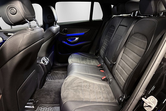 Mercedes-Benz EQC400 25 of 30