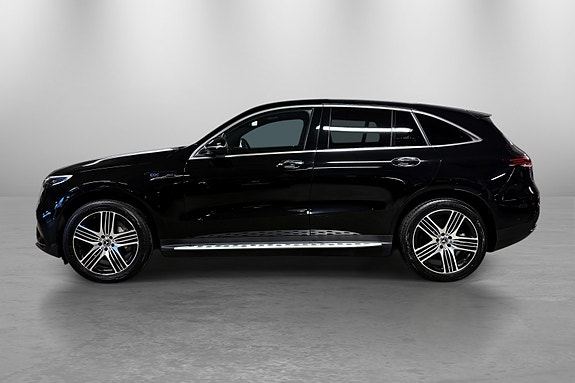 Mercedes-Benz EQC400 9 of 30