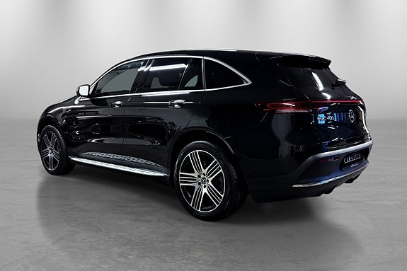 Mercedes-Benz EQC400 8 of 30