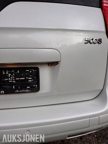 Peugeot 5008 16 of 30