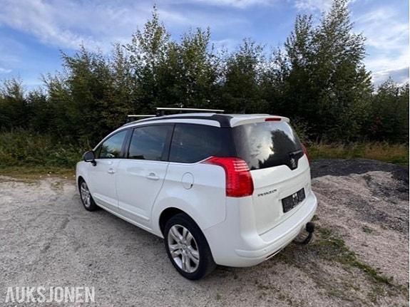 Peugeot 5008 4 of 30