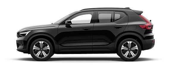 Volvo XC40 17 of 28