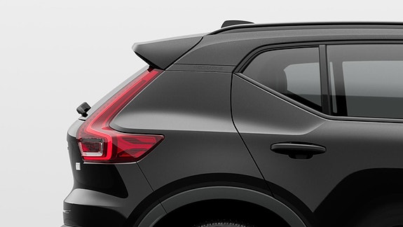 Volvo XC40 16 of 28