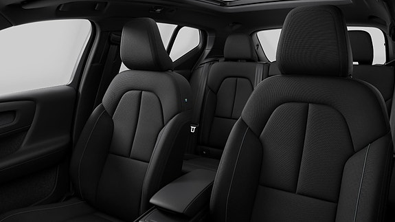 Volvo XC40 20 of 28
