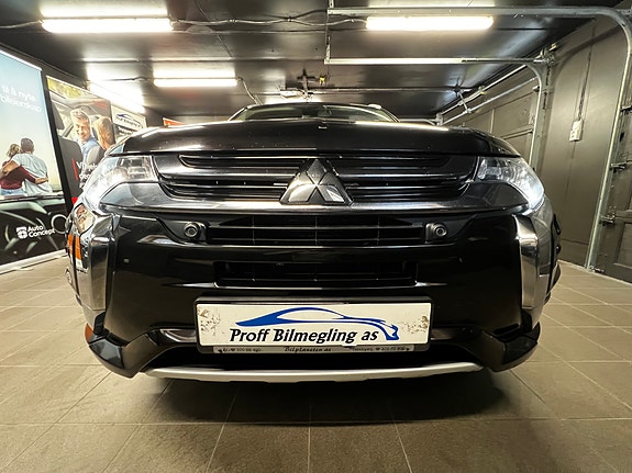 Mitsubishi Outlander 9 of 30