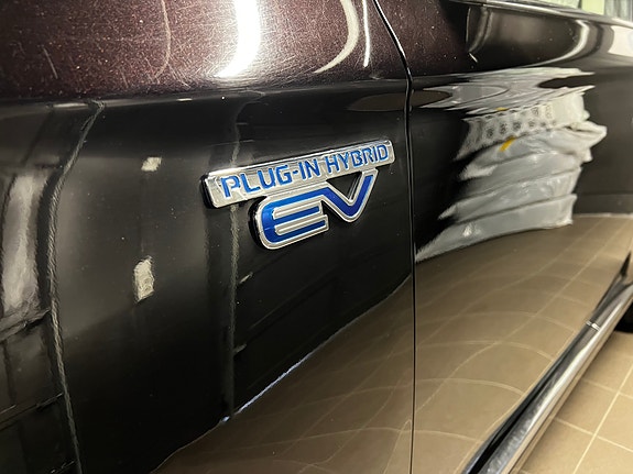 Mitsubishi Outlander 16 of 30
