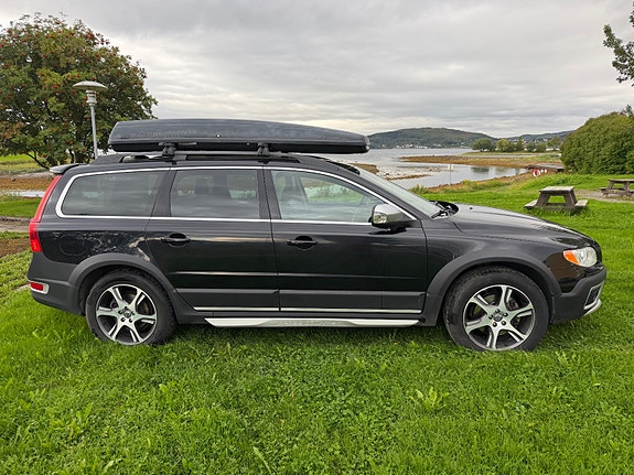Volvo XC70 5 of 16