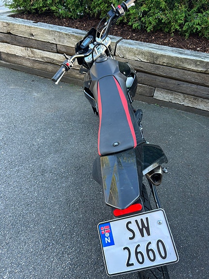 Aprilia SX 125 Super Motard 5 of 12