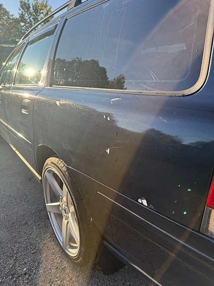 Volvo V70 7 of 18