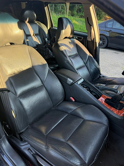 Volvo V70 15 of 18