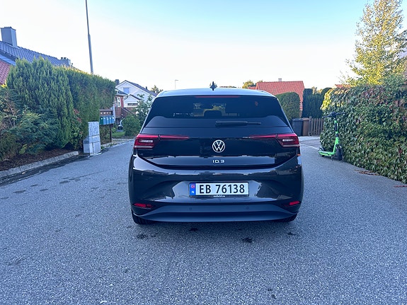 Volkswagen ID.3 8 of 30