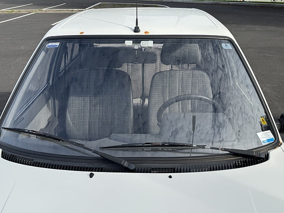 Peugeot 205 13 of 21