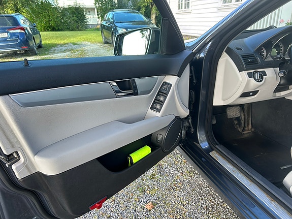 Mercedes-Benz C200 d 12 of 22