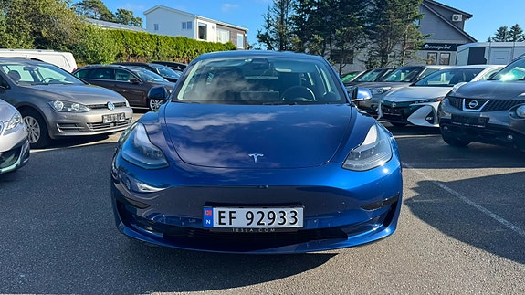 Tesla Model 3 5 of 24