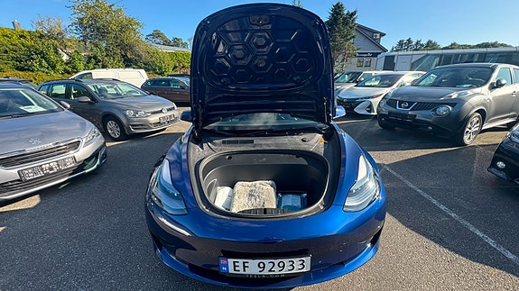 Tesla Model 3 6 of 24