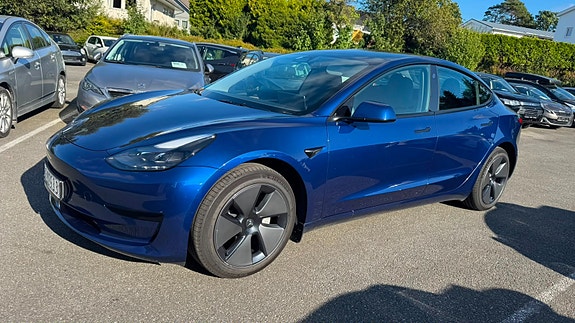 Tesla Model 3 2 of 24