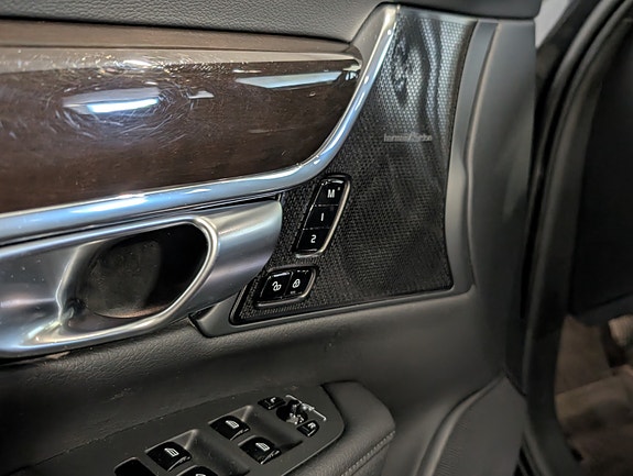 Volvo V90 17 of 30