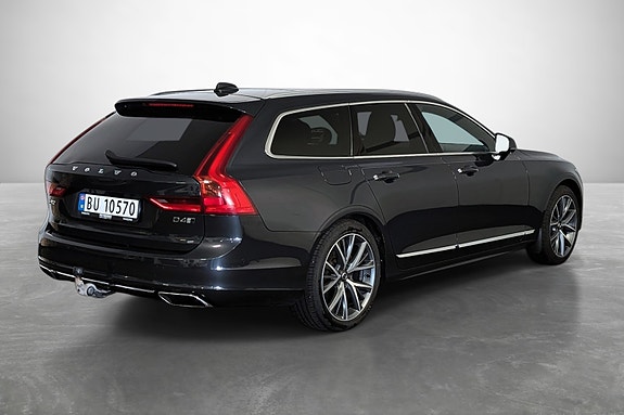 Volvo V90 22 of 30