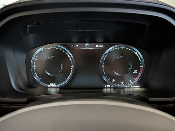 Volvo V90 13 of 30