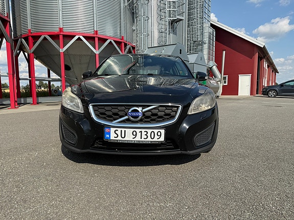 Volvo C30 9 of 29