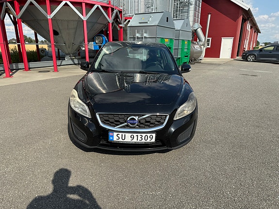 Volvo C30 8 of 29