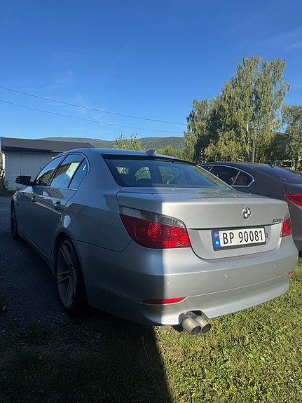 BMW 530i 6 of 16