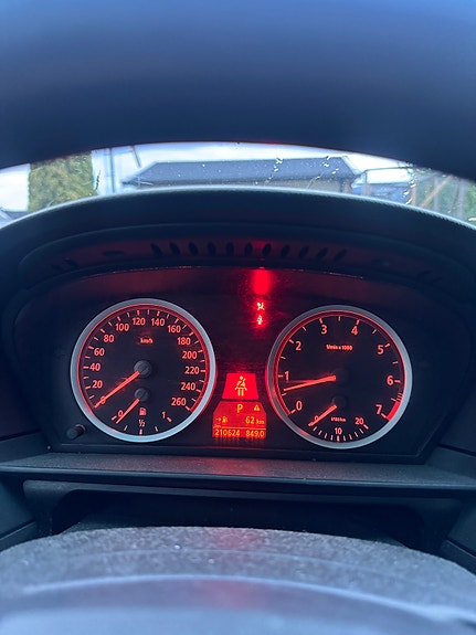 BMW 530i 12 of 16