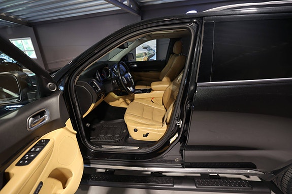 Dodge Durango 16 of 30