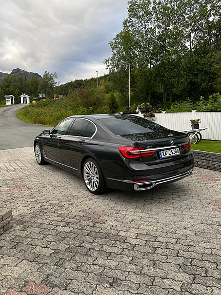 BMW 730d 6 of 30