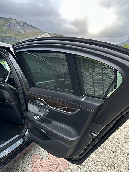 BMW 730d 27 of 30