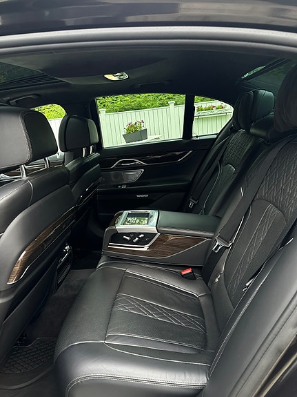 BMW 730d 20 of 30
