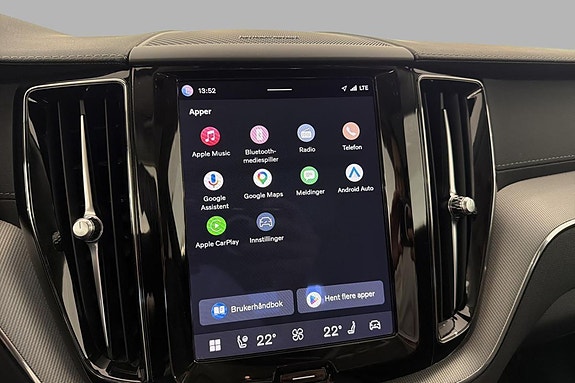 Volvo XC60 10 of 26