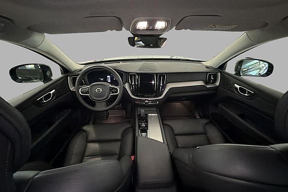Volvo XC60 16 of 26