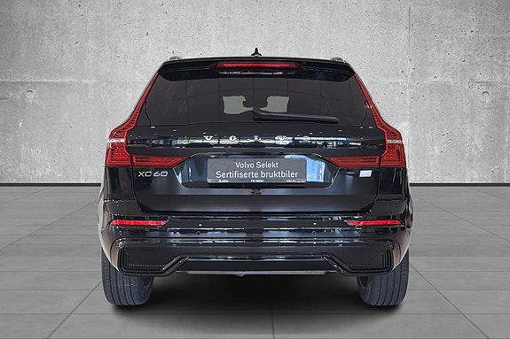Volvo XC60 4 of 26