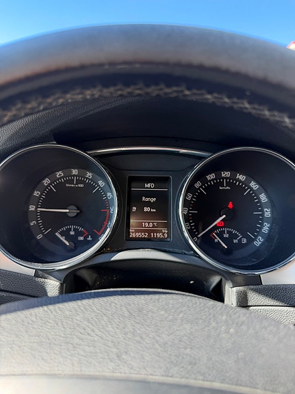 Skoda Superb 9 of 9
