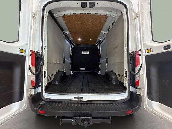 Ford Transit 12 of 30