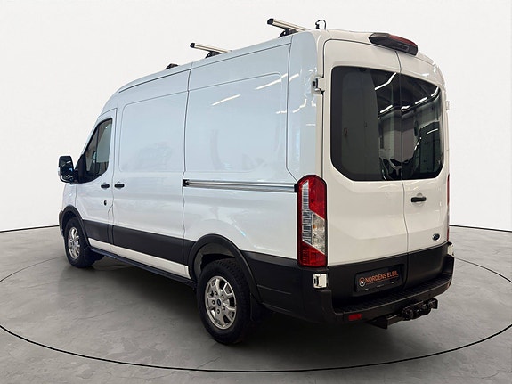 Ford Transit 7 of 30
