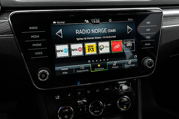 Skoda Superb 19 of 30