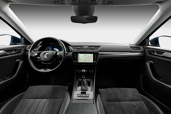 Skoda Superb 26 of 30