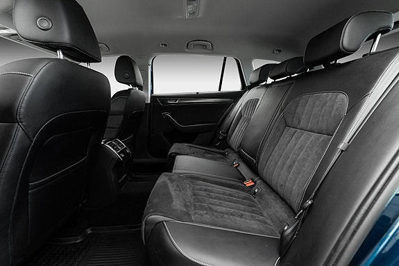 Skoda Superb 24 of 30