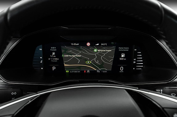 Skoda Superb 14 of 30