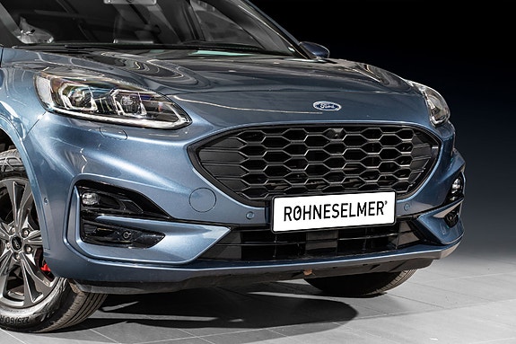 Ford Kuga 2 of 24