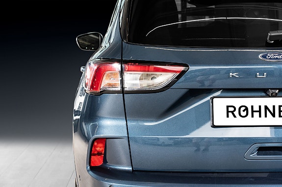 Ford Kuga 9 of 24